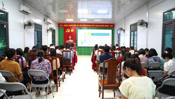 XÃ CAO LỘC THAM DỰ HỘI NGHỊ TRỰC TUYẾN TOÀN QUỐC SƠ KẾT 1 NĂM VẬN HÀNH MÔ HÌNH TỔ CHỨC TỔNG THỂ CỦA HỆ THỐNG CHÍNH TRỊ, MÔ HÌNH CHÍNH QUYỀN 3 CẤP