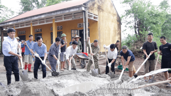 Huyện Cao Lộc phát động ủng hộ xây dựng nông thôn mới năm 2024