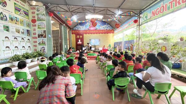 Trường Mầm non Thanh Lòa tổ chức Hội thảo chuyên môn cấp trường lần 2, năm học 2025-2026