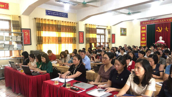 Tổ chức hội nghị bồi dưỡng, tập huấn chính trị hè năm 2025